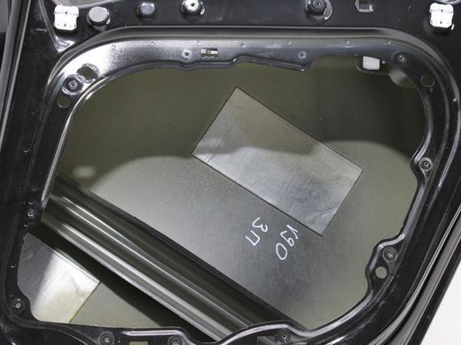 Двері задні праві VOLVO V90 2016-2020 32133528, 32133528, B