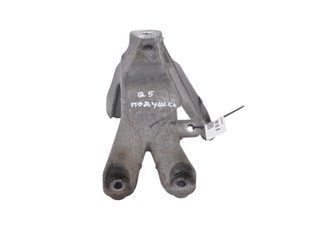 Кронштейн опори двигуна правий AUDI Q5 2008-2012 8K0199308AP, 8K0199308AP, A