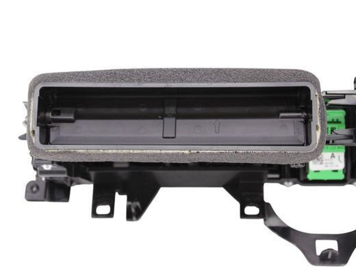 Дефлектор повітряний передній LAND ROVER DISCOVERY SPORT L550 2019- (LK72014L21AD, в зборі з J8A211K656AB) LR137649, LR137649, A