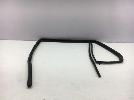Уплотнитель боковых стекол задний левый HYUNDAI SANTA FE CM 2006-2009 83531-2B000, 83531-2B000, A