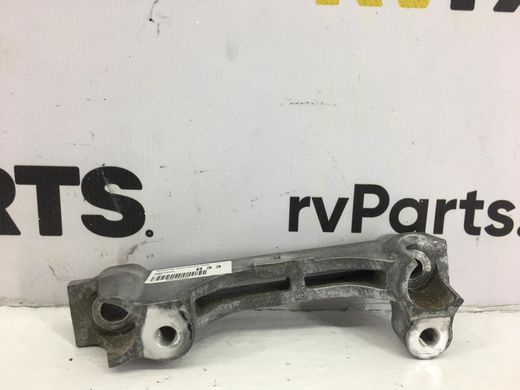 Кронштейн опори двигуна правий TOYOTA RAV4 CA30W 2005-2010 1234126010, 1234126010, A