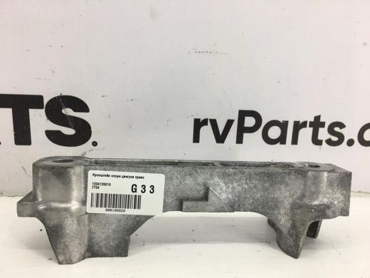 Кронштейн опоры двигателя правый TOYOTA RAV4 CA30W 2005-2010 1234126010, 1234126010, A