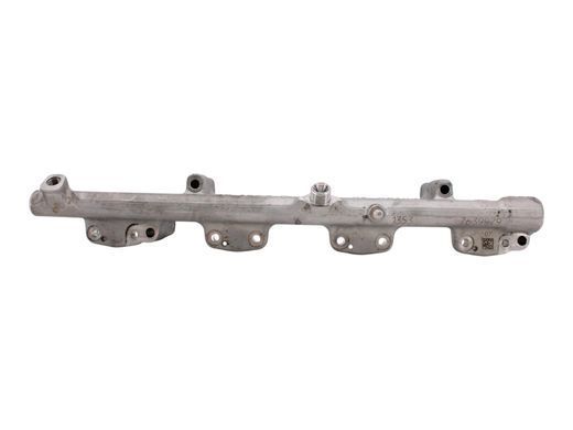 Топливная рампа BMW X1 F48 2015-2019 13538694198, 13538694198, A
