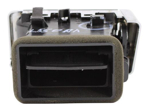 Дефлектор повітряний передній лівий LAND ROVER DISCOVERY SPORT L550 2014-2019 FK72018B08AC, FK72018B08AC, B