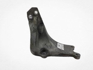 Кронштейн опори двигуна правий INFINITI Q50 2014- 112324HK5A, 112324HK5A, A