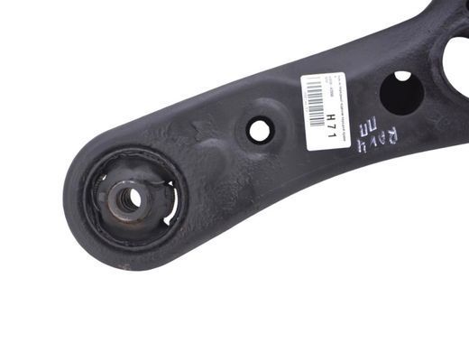 Рычаг передней подвески передний правый TOYOTA RAV4 CA30W 2005-2010 (шарова опора та сайлентблоки під заміну) 48068-42050, 48068-42050, B