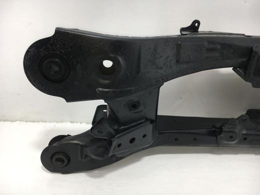 Подрамник задний TOYOTA AVENSIS T27 2009-2011 51206-05070, 51206-05070, A