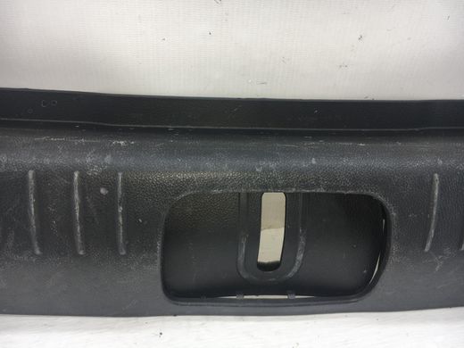 Накладка замка багажника CHEVROLET ORLANDO 2010-2017 95186678, 95186678, B