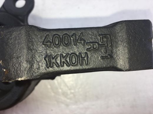 Кулак поворотний передній правий NISSAN JUKE 2010-2014 400141KK0A, 400141KK0A, A