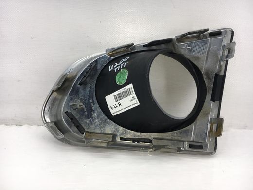 Накладка протитуманної фари передня права CHEVROLET TRAX U200 2013-2016 95015922, 95015922, A