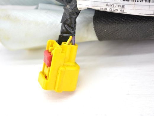 Подушка спинки сидіння передня права FORD KUGA 2013-2019 (624758700) 2229494, 2229494, A