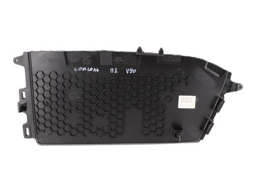 Накладка центральной консоли задняя правая VOLVO V90 2016-2020 39841396, 39841396, A