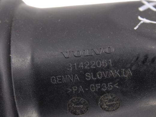 Резонатор інтеркулера правий VOLVO XC90 2015-2019 (в зборі з патрубком 31422095) 31422061, 31422061, A