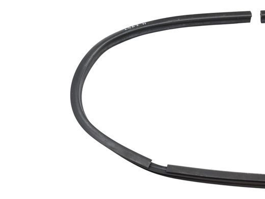 Ущільнювач капота LAND ROVER DISCOVERY L462 2017-2020 LR083001, LR083001, A