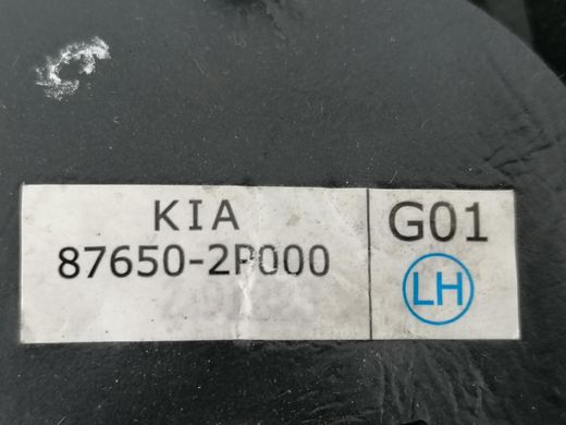 Накладка зеркала передняя левая внутренняя KIA SORENTO XM 2009-2014 876512P000, 876512P000, A