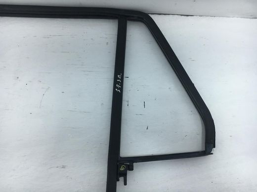 Уплотнитель боковых стекол задний правый HYUNDAI SANTA FE CM 2006-2009 83541-2B000, 83541-2B000, A