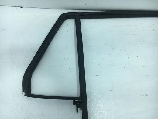 Уплотнитель боковых стекол задний правый HYUNDAI SANTA FE CM 2006-2009 83541-2B000, 83541-2B000, A