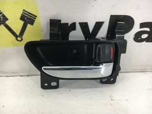 Ручка дверей внутрішня передня права SUBARU OUTBACK B14 2010-2014 (невеликий скол на хромі) 61051-AJ000-VH, 61051-AJ000-VH, B