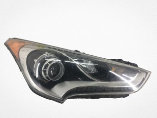 Фара передняя правая HYUNDAI VELOSTER 2011-2018 92102-2V110, 92102-2V110, B