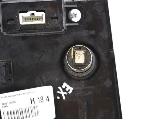 Накладка центральної консолі INFINITI EX 2007-2013 (з роз'ємами USB/AUX) 969311BU0A, 969311BU0A, B