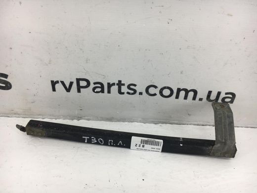 Направляющая стекла двери передняя левая NISSAN X-TRAIL T30 2001-2007 80215-8H300, 80215-8H300, A