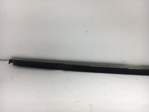 Молдинг дверей правий зовнішній CHEVROLET ORLANDO 2010-2017 95186822, 95186822, A