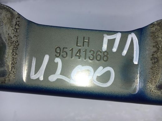 Петля капота ліва CHEVROLET TRAX U200 2013-2016 (95421580) 95141368, 95141368, A