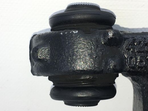 Цапфа задняя правая TOYOTA AVENSIS T27 2009-2018 (42304-05140) 42313-05120, 42313-05120, A