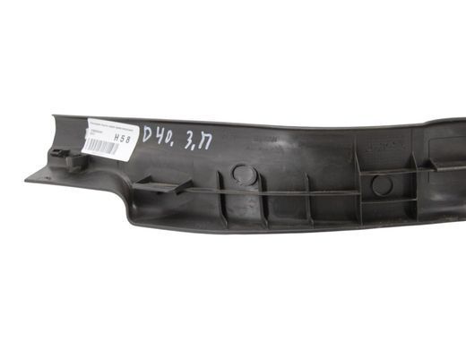 Накладка порога задня права внутрішня NISSAN NAVARA D40 2005-2010 (769B6EB323) 769B6EB400, 769B6EB400, B