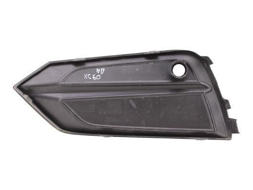 Накладка бампера передняя правая VOLVO XC60 2017- 31425188, 31425188, A