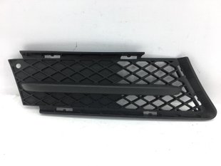 Решетка бампера нижняя передняя правая BMW 320 E90 2005-2008 51117906496, 51117906496, A