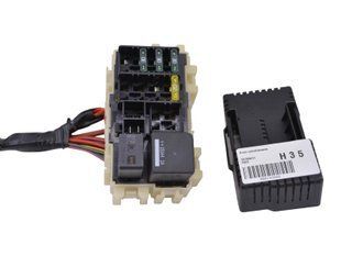 Блок предохранителей VOLVO XC60 2013-2017 (з кришкою 30765337) 30765431, 30765431, A