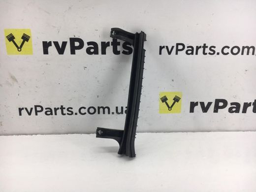 Направляюча скла двері JEEP RENEGADE 2014- 68247329AA, 68247329AA, A