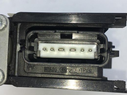 Моторчик стеклоподъемника передний правый HYUNDAI I40 2011-2015 82460-3Z010, 82460-3Z010, A