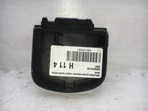 Накладка ручки передняя задняя правая внутренняя NISSAN NAVARA D40 2005-2014 80682EB700, 80682EB700, A