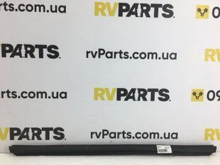Ущільнювач бічного скла передній правий внутрішній MERCEDES ML 320 W164 2005-2008 A1647250965, A1647250965, A