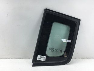 Скло дверей заднє ліве JEEP RENEGADE 2018- 68438138AA, 68438138AA, A