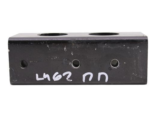 Кронштейн передньої панелі правий LAND ROVER DISCOVERY L462 2017-2020 (CPLA103A32AD) LR090887, LR090887, A