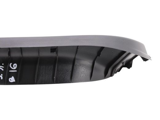 Накладка кришки багажника верхня ліва внутрішня SUBARU OUTBACK B16 2022-2025 (94330AN01AVH) 94330AN01A, 94330AN01A, A