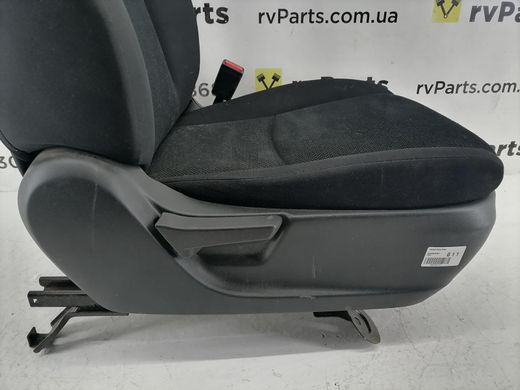 Сиденье переднее правое SUBARU IMPREZA GP 2011-2015 (механічне, без airbag, з підголовником) 64139FJ014VH, 64139FJ014VH, A