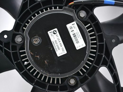 Диффузор BMW X3 E83 2006-2010 (в зборі з моторчиком 67326925702 та крильчаткою) 17113452509, 17113452509, A
