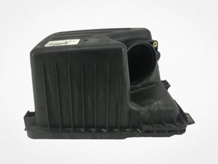 Корпус повітряного фільтра верхній HYUNDAI SANTA FE CM 2006-2009 28111-2B200, 28111-2B200, A