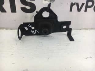 Кронштейн радиатора верхний левый TOYOTA RAV4 CA30W 2005-2010 1653426010, 1653426010, A