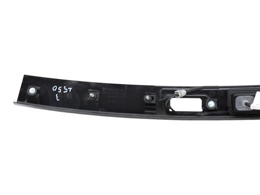 Накладка крышки багажника нижняя LAND ROVER DISCOVERY SPORT L550 2019- LK7240406AC, LK7240406AC, A