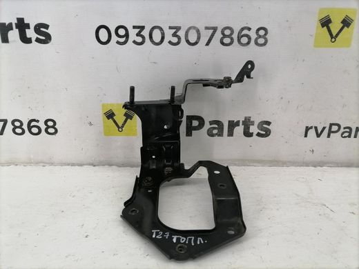 Кронштейн топливного фильтра TOYOTA AVENSIS T27 2009-2018 239210R010, 239210R010, A