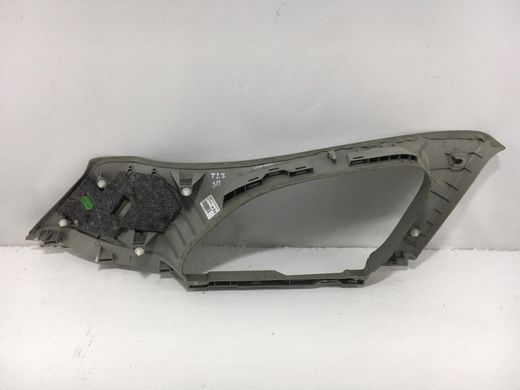 Накладка багажного відсіку верхня права внутрішня TOYOTA AVENSIS T27 2009-2011 62471-05140-B4, 62471-05140-B4, B