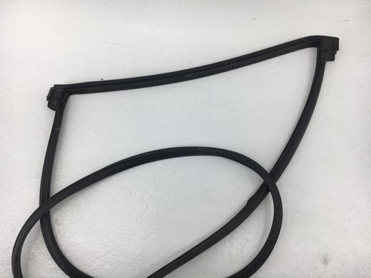 Уплотнитель двери задний левый SUBARU FORESTER S14 2018-2021 63512SJ010, 63512SJ010, A