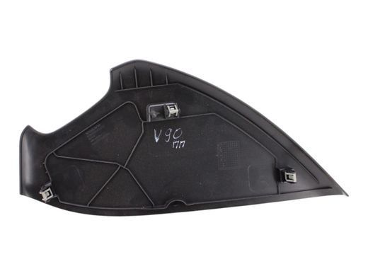 Накладка торпедо права VOLVO V90 2016-2020 (39838626) 31366730, 31366730, A