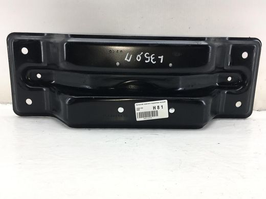 Кронштейн підвісного підшипника передній LAND ROVER FREELANDER 2 L359 2010-2012 (6G9N4A499A) LR001158, LR001158, A