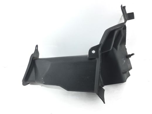 Воздухозаборник BMW 320 E90 2005-2008 6431692597706, 6431692597706, A